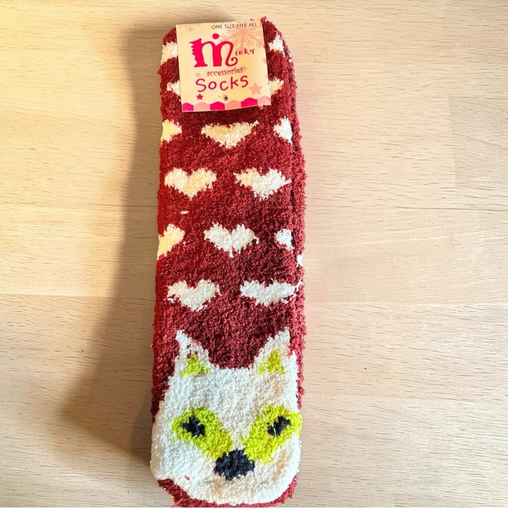 Maroon‎ & White Heart Fuzzy Socks with Fox Face